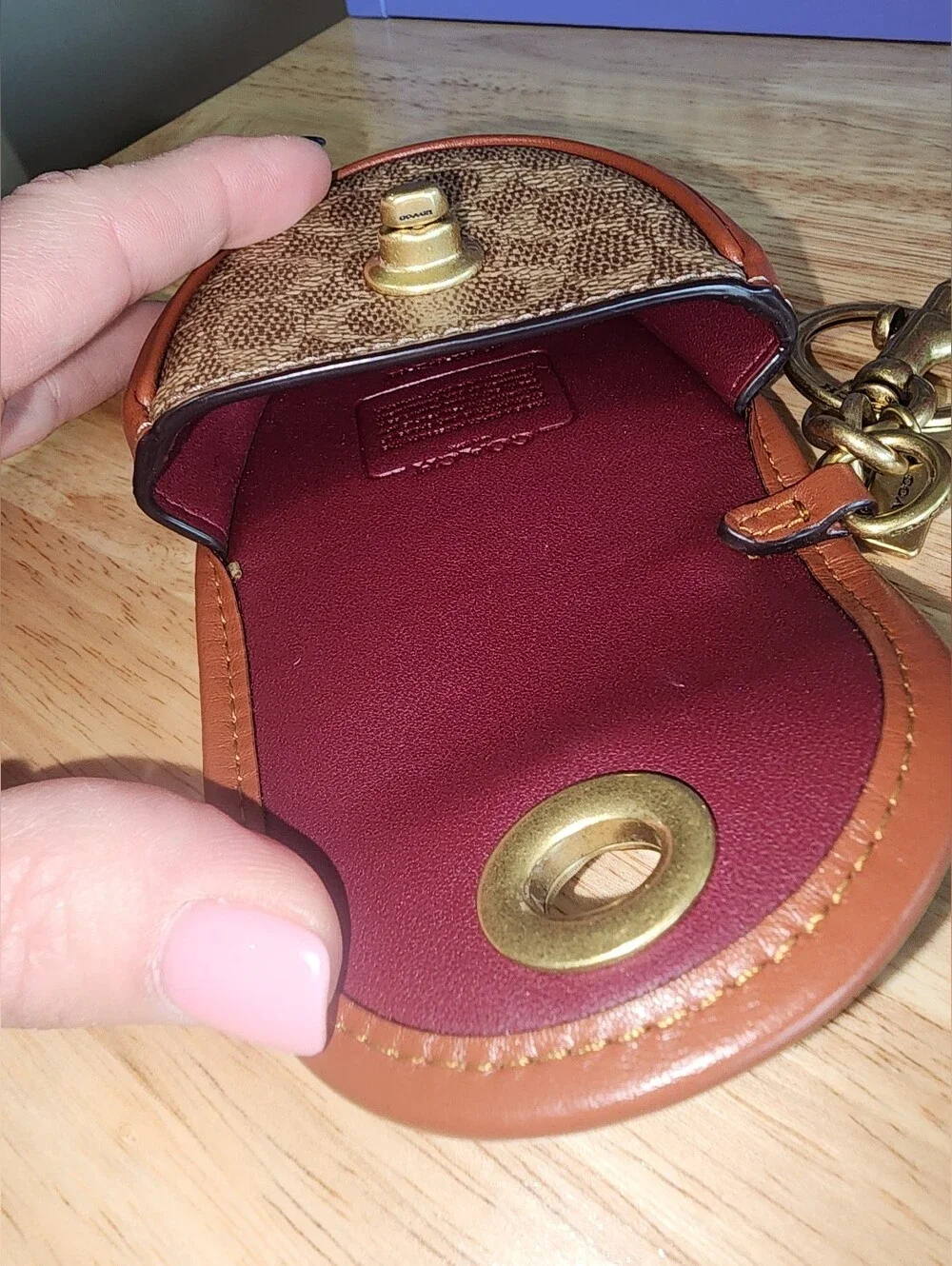 Coach Saddle Bag Brown Signature Tan Mini Turnlock Purse Charm NWOT - Picture 7 of 9